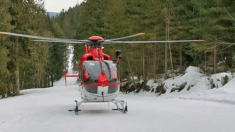 V Jeseníkách se zranily lyžařky, letěly pro ně vrtulníky